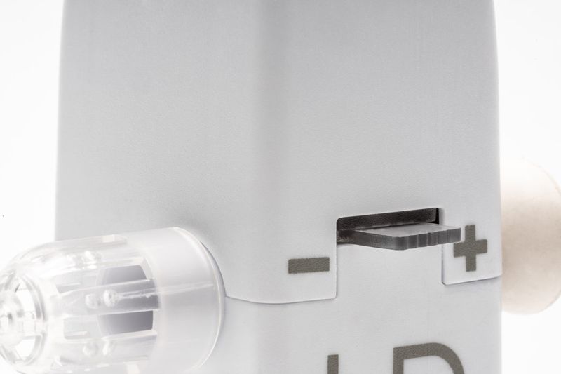 UNS Delta Mini Surface Skimmer