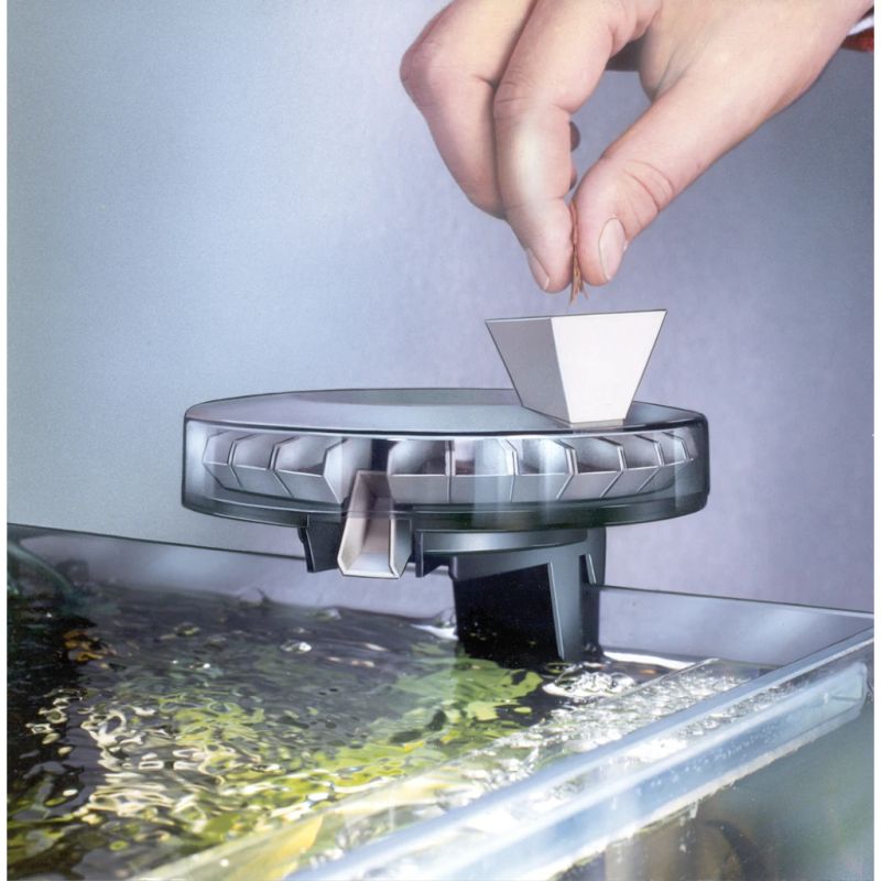 Grasslin Rondomatic 400 - automatic fish feeder